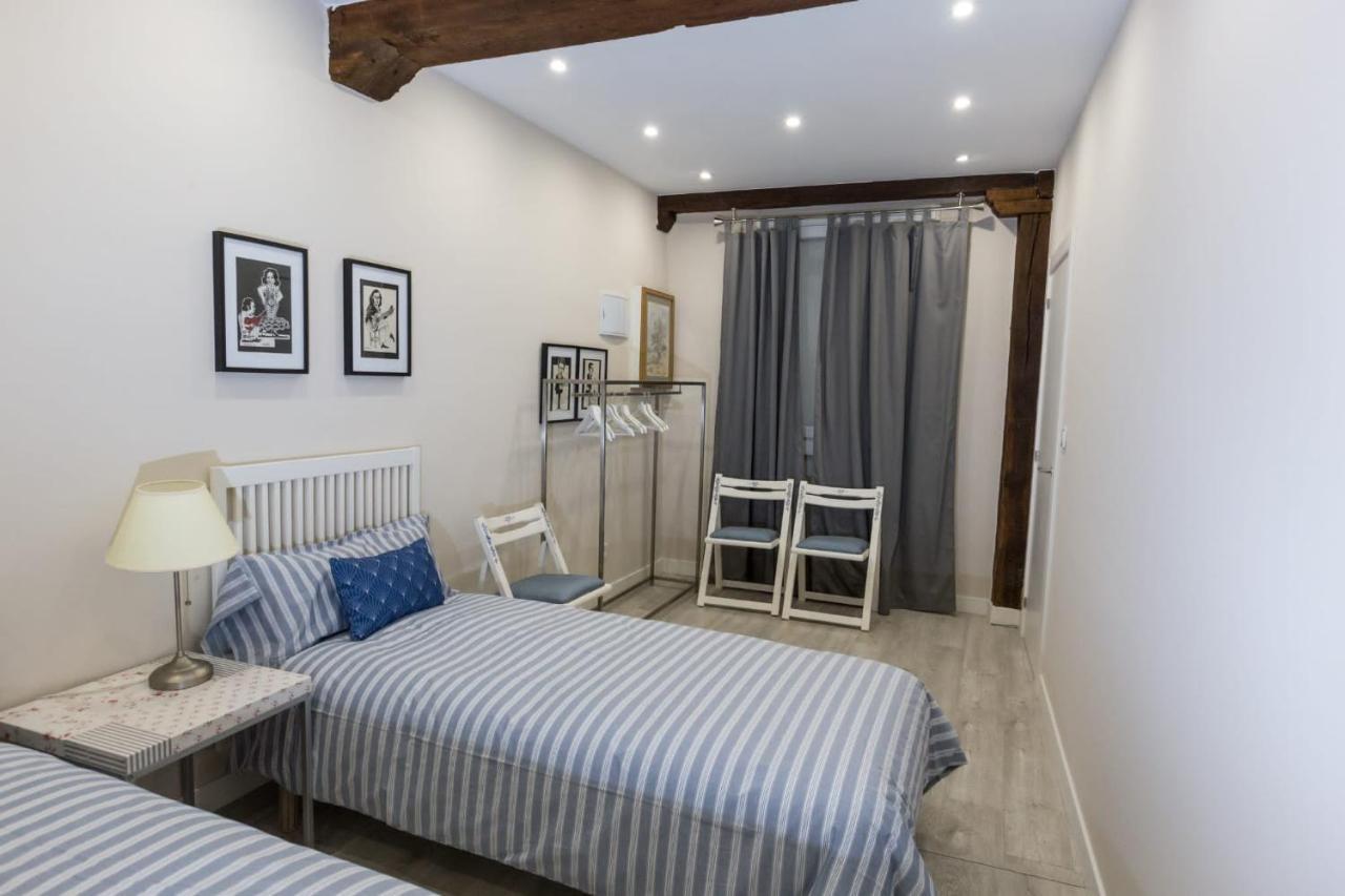 Espacioso Apartamento A Estrenar!! Casco Viejo Bilbao Esterno foto
