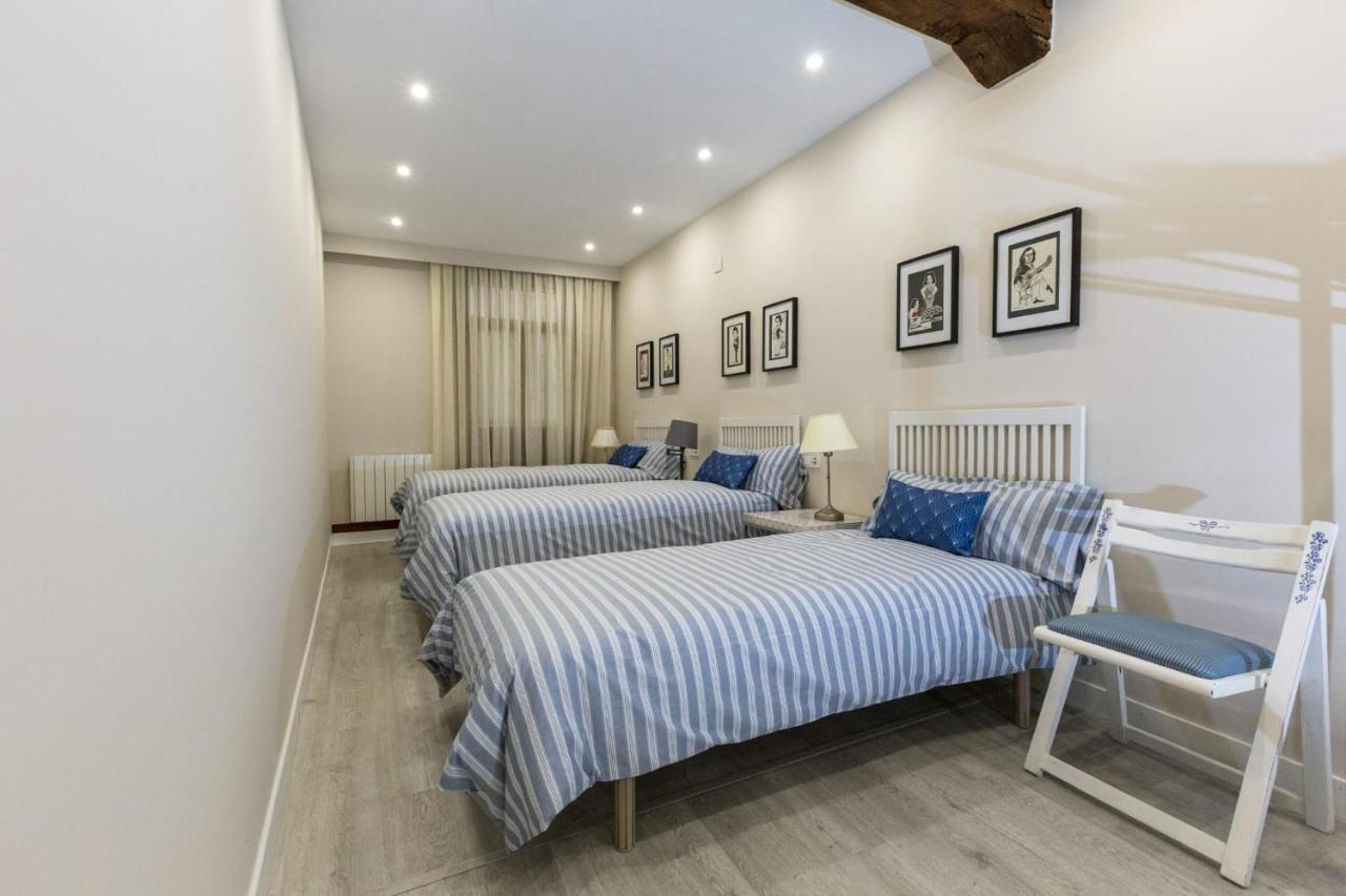 Espacioso Apartamento A Estrenar!! Casco Viejo Bilbao Esterno foto